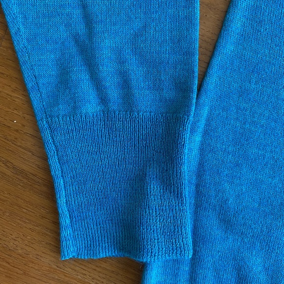 NWOT Absolutely beautiful Limited sweater - Picture 5 of 6